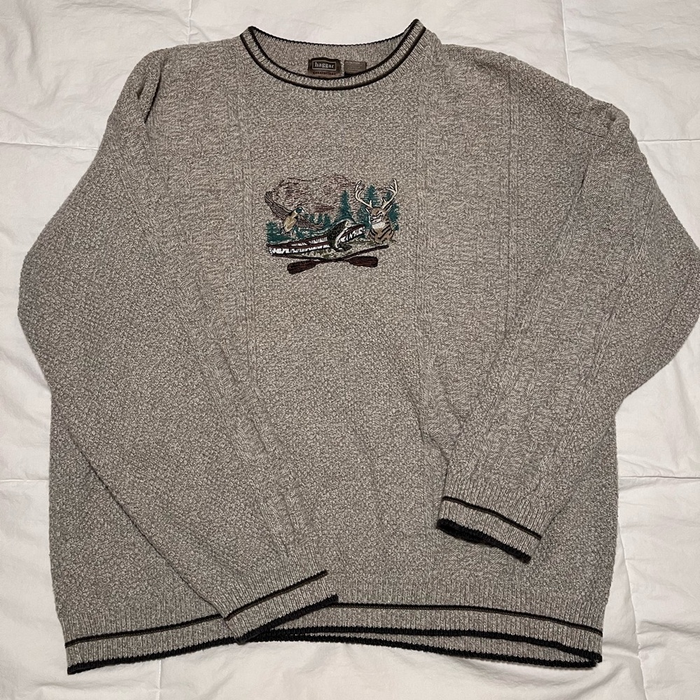 Vintage Men’s Haggar Beige Crewneck Knit Sweater with Embroidered Outdoor Scene